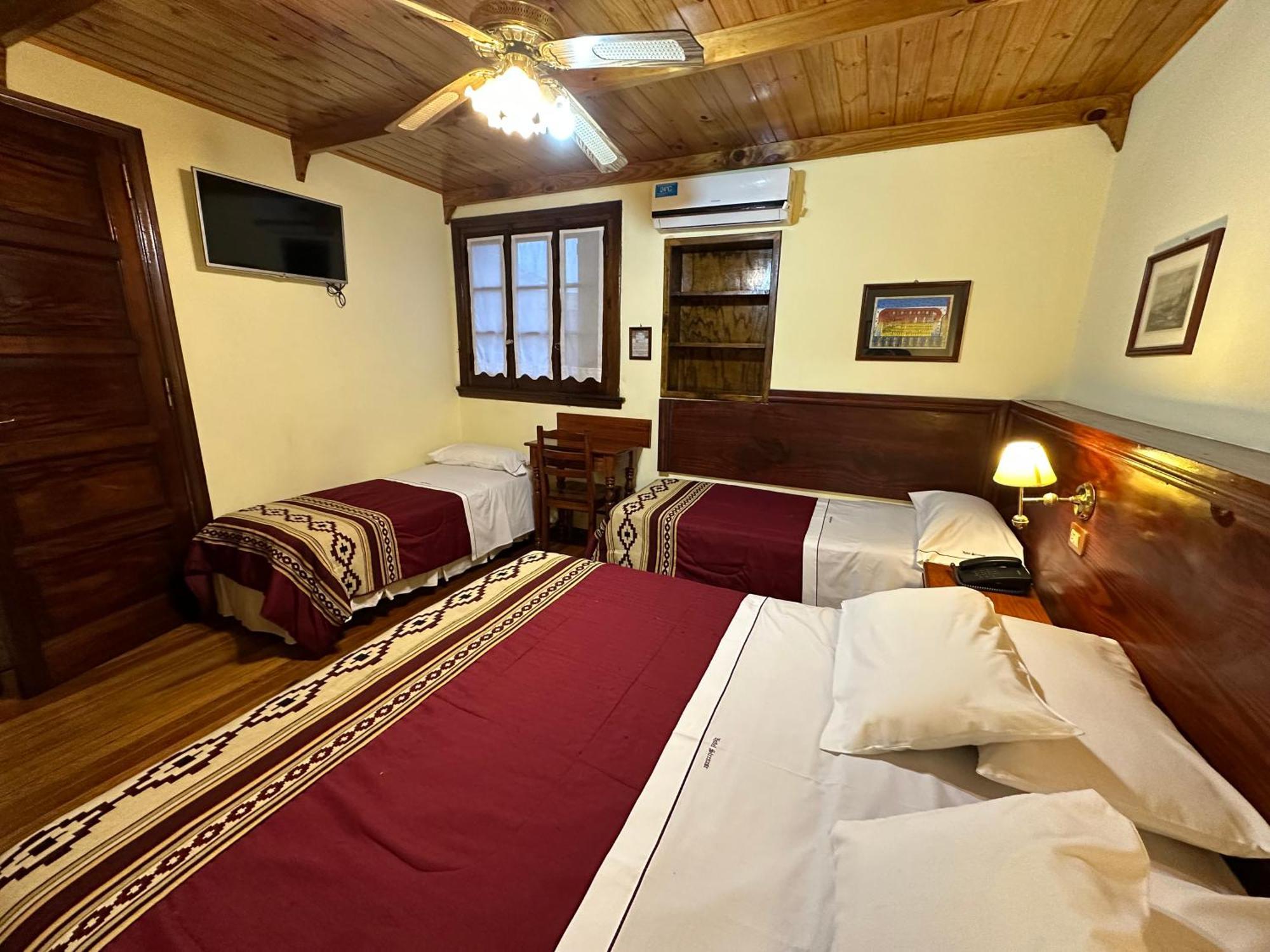 Hosteria Sirenuse مار ديل بلاتا المظهر الخارجي الصورة