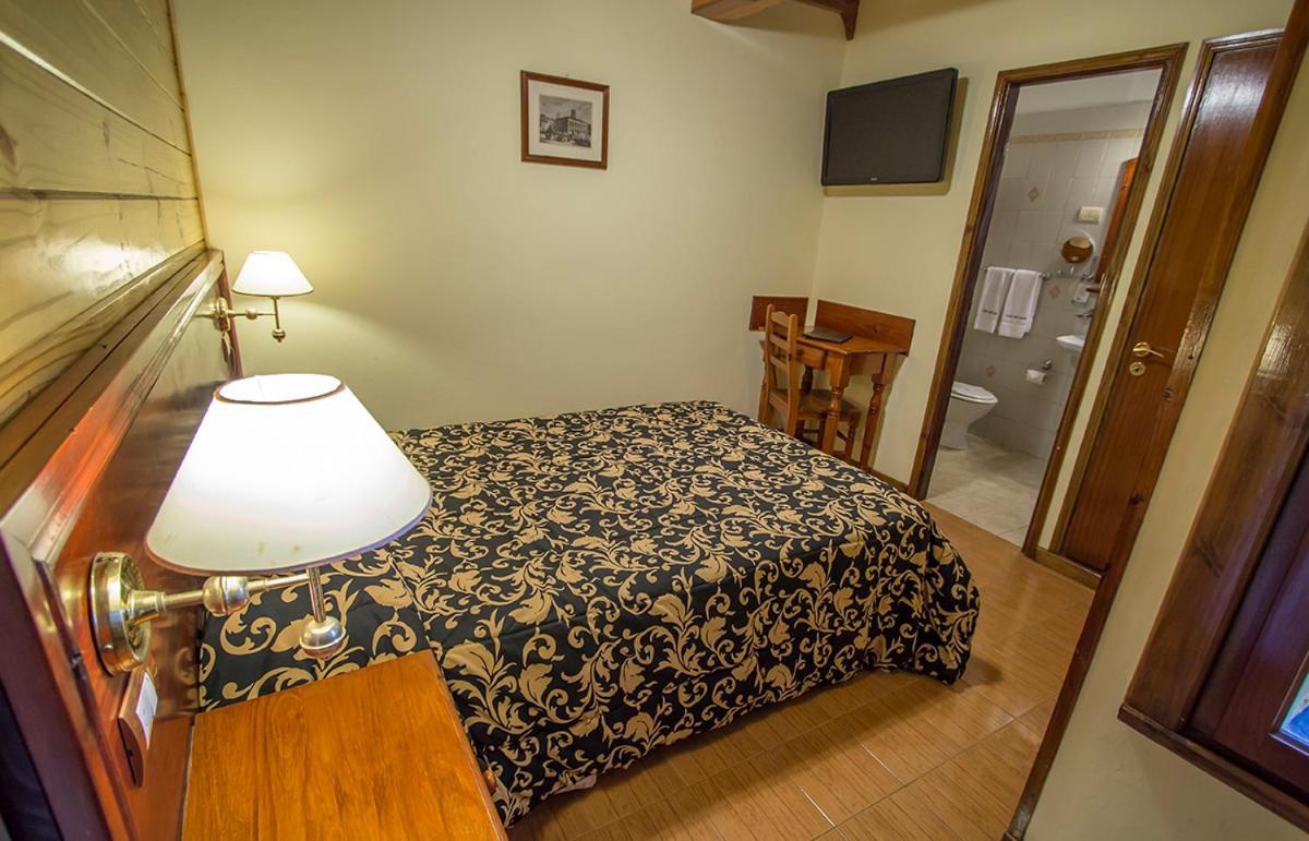Hosteria Sirenuse مار ديل بلاتا المظهر الخارجي الصورة