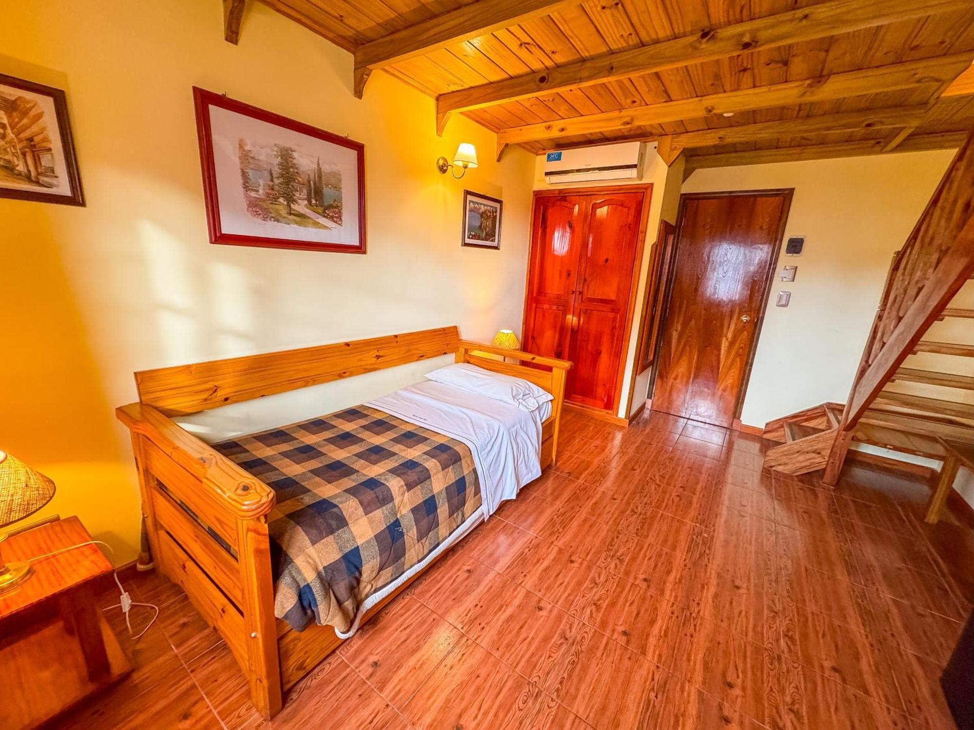 Hosteria Sirenuse مار ديل بلاتا المظهر الخارجي الصورة