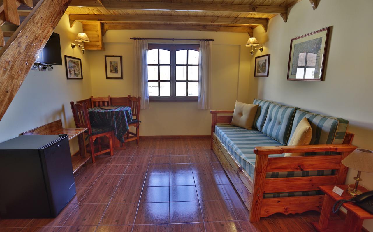 Hosteria Sirenuse مار ديل بلاتا المظهر الخارجي الصورة